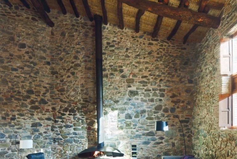 Arquitectura y Diseño 125, Creation of a house from an old windmill