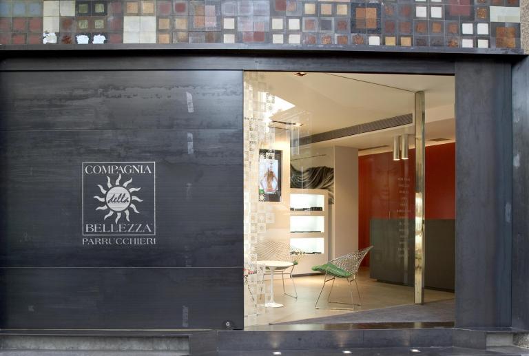 Hair Salon "Compagnia de la Bellezza", Barcelona