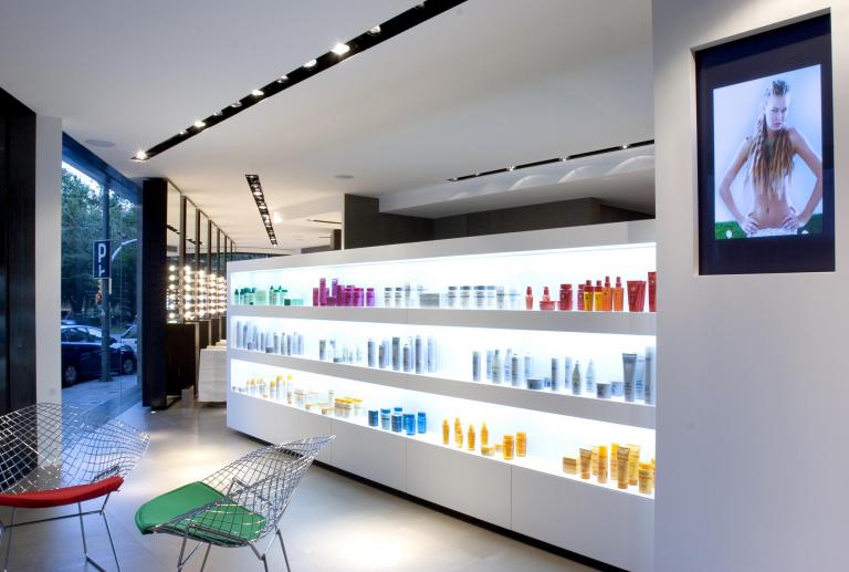 Hair Salon "Compagnia de la Bellezza", Barcelona