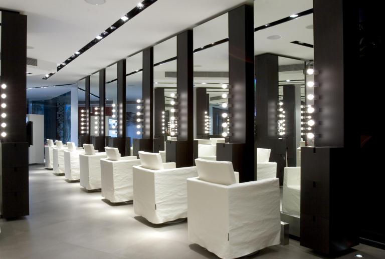 Hair Salon "Compagnia de la Bellezza", Barcelona