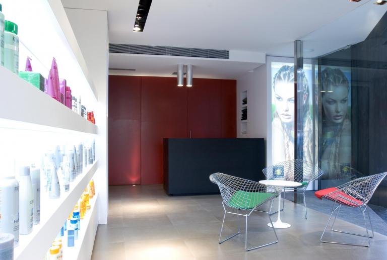 Hair Salon "Compagnia de la Bellezza", Barcelona