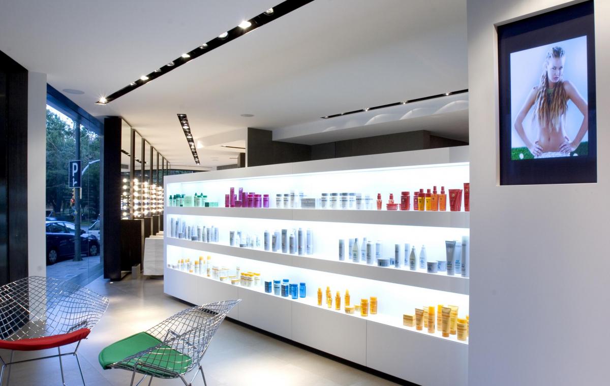 Hair Salon "Compagnia de la Bellezza", Barcelona